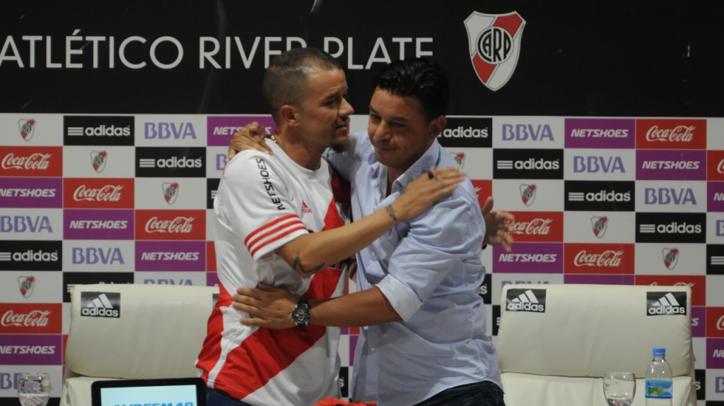 D'Alessandro feliz de volver al River Plate. Bienvenido por Gallardo. Foto CARP