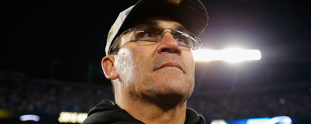 Ron Rivera, técnico de los Panthers de Carolina. Foto NFL