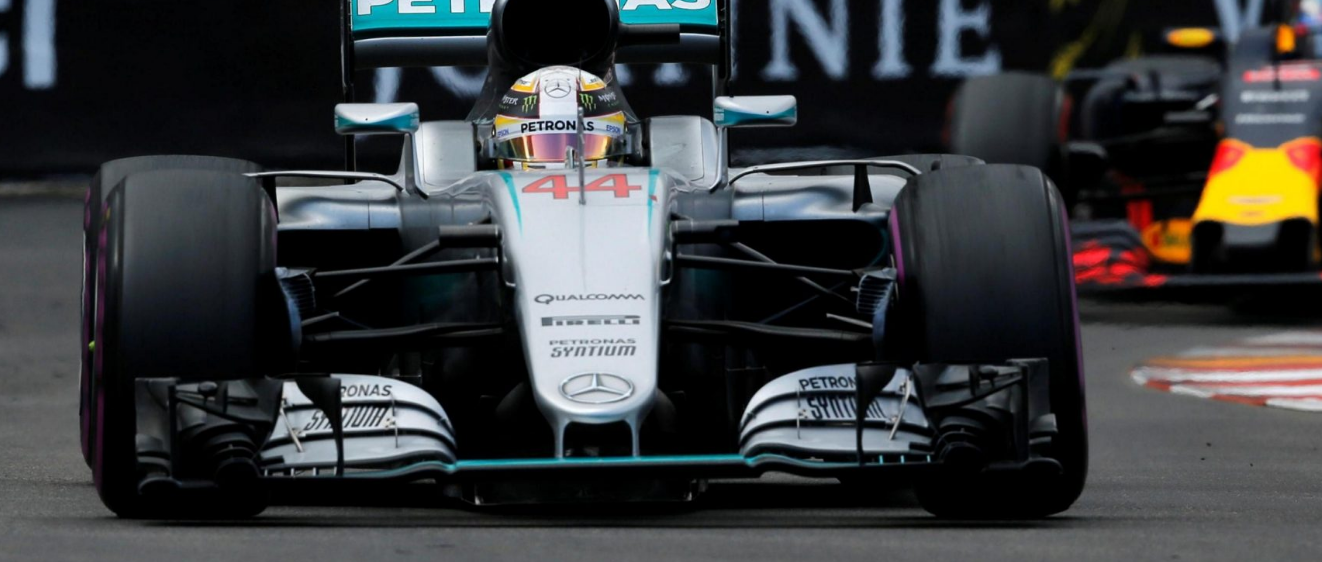 Hamilton gana en Mónaco, Ricciardo y Pérez completan el podio