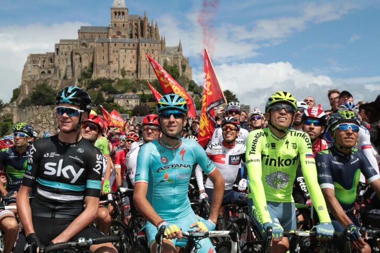 La edición 103 del Tour de Francia se pone en marcha en el Monte Saint-Michel