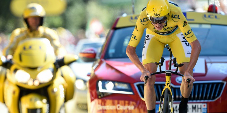 Froome distancia a Quintana en contrarreloj del Tour de luto por Niza