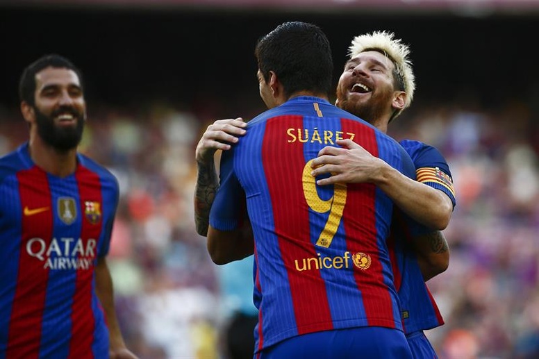 Messi y Suárez demoledores ante un Betis que sale goleado del Camp Nou