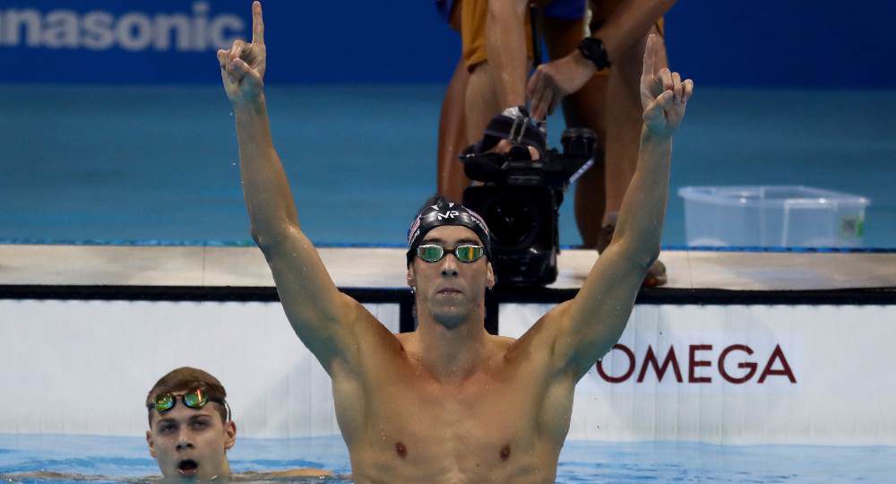 Phelps alcanza las 21 medallas de oro en la natación olímpica
