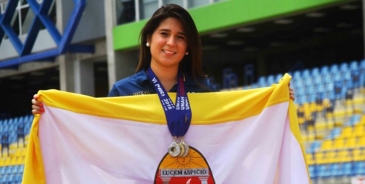 Andrea Herrera, de estudiante de medicina a campeona centroamericana de tenis de mesa
