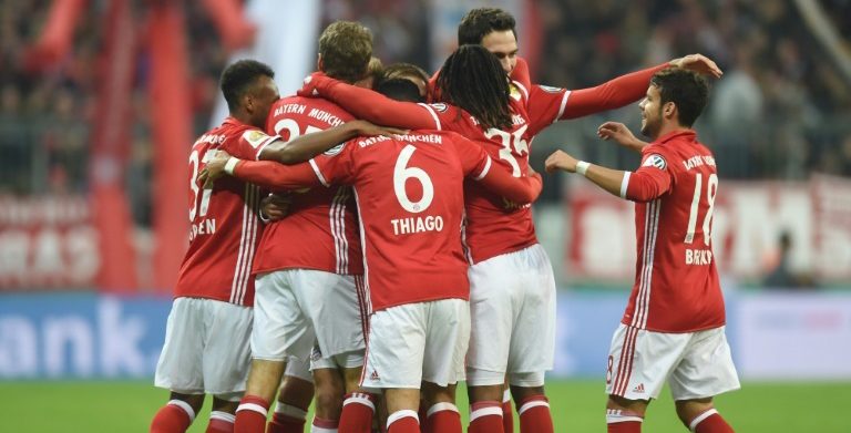 El Bayern vence al Augsburgo y avanza a octavos en la DFB Pokal