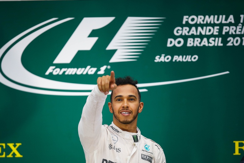 "No puedo rendirme y no lo haré": Lewis Hamilton
