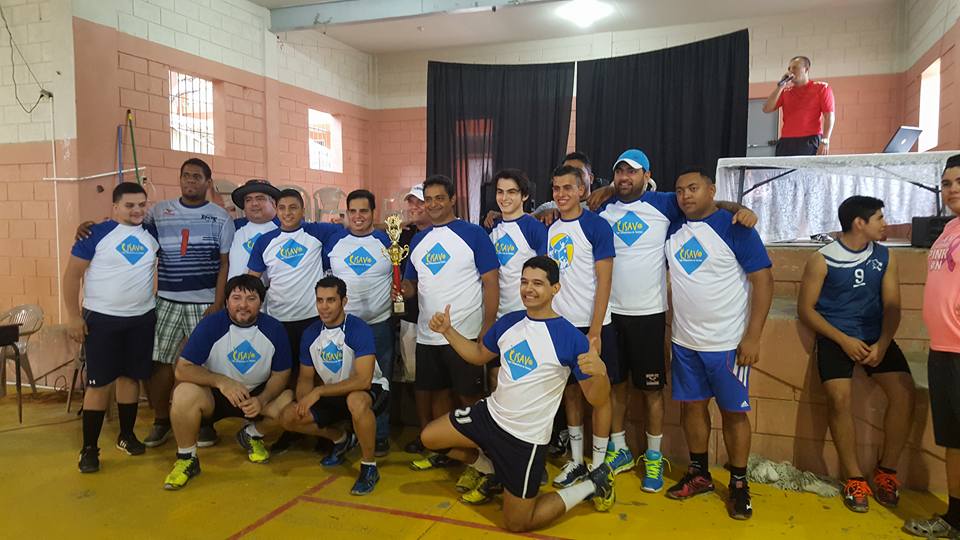 San Pedro Sula domina el Nacional de Voleibol Mayor de Roatán 2016