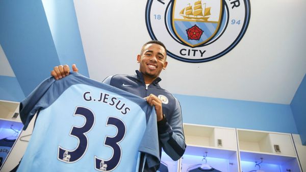 El Manchester City presenta a Gabriel Jesús, brasileño de 19 años