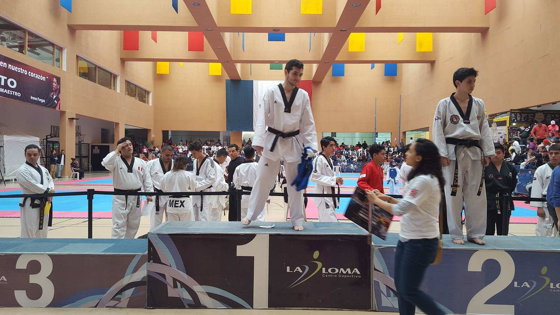 Gabriel Guevara se baña de oro en el World Taekwondo Open 2017 de México