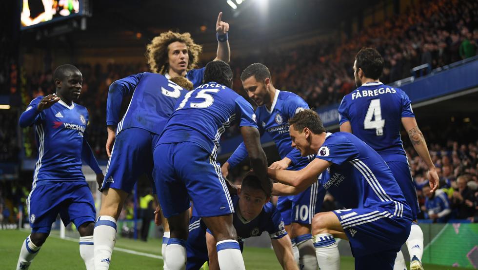 El Chelsea casi toca el trofeo de la Premier League. Goleada al Southampton Standford Bridge