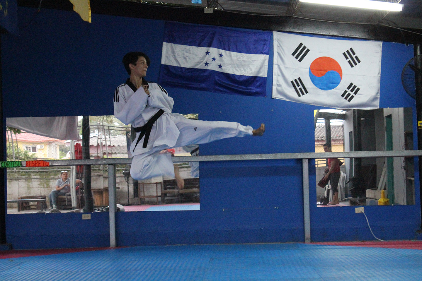 Honduras listo para participar en el Abierto Mundial de Taekwondo México 2017