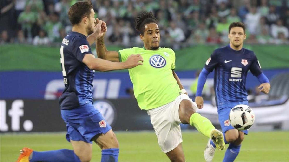 Wolfsburgo saca magra ventaja por la permanencia frente al Eintracht Braunschweig