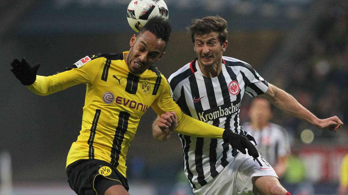 Borussia Dortmund enfrenta al Eintracht Frankfurt en busca de la Pokal