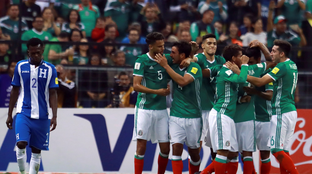 México vence a Honduras sin despeinarse. La Bicolor a vencer a Panamá