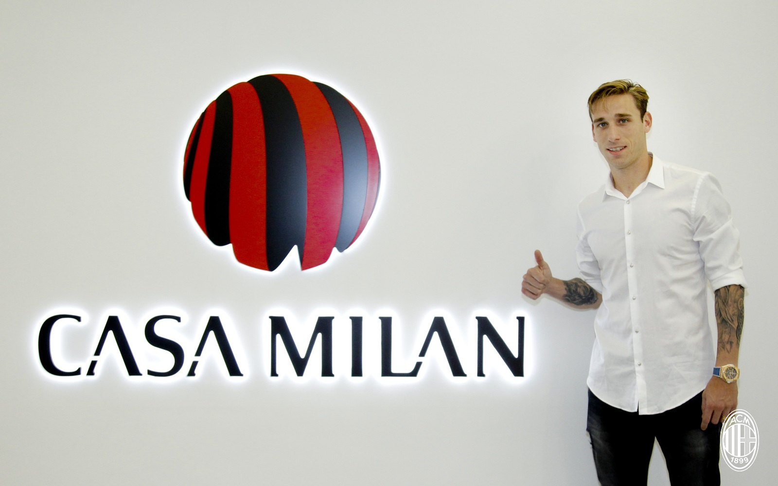 Lucas Biglia, nuevo jugador del AC Milán que no para de armar un equipazo