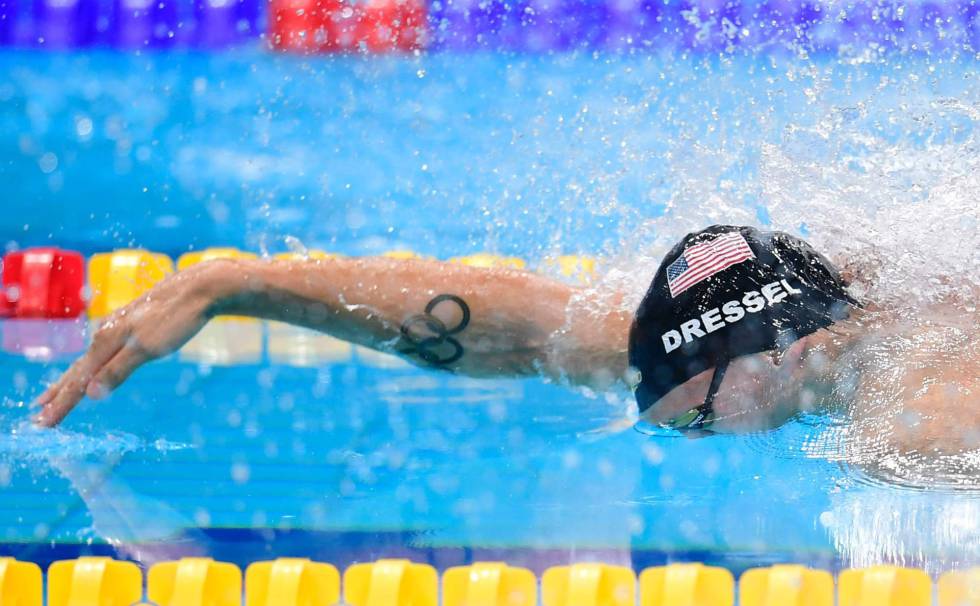 Caeleb Dressel iguala récord de 7 oros de Phelps en Mundial de natación