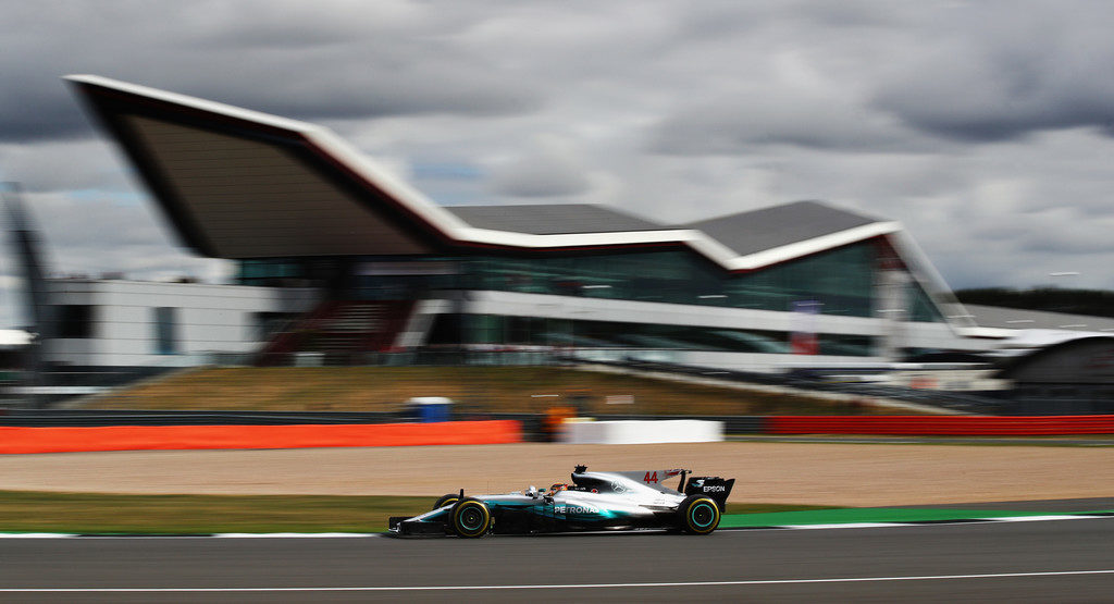 Lewis Hamilton se queda con la 'pole' en el Gran Premio de Gran Bretaña