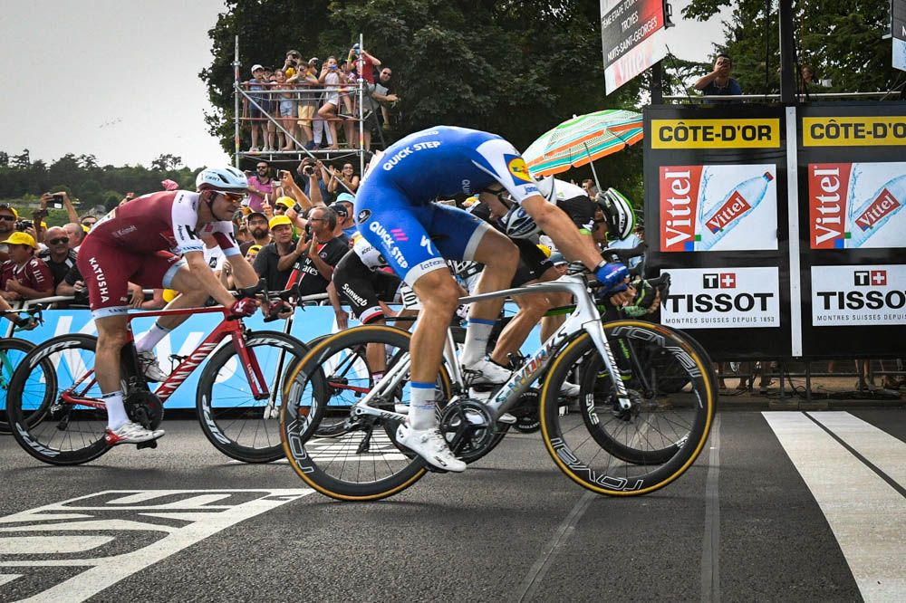 Marcel Kittel ganó la séptima etapa en Francia por "una nariz"