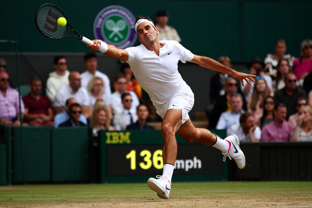 Federer en 'semis' y es el gran candidato en Wimbledon tras abandono de Novak