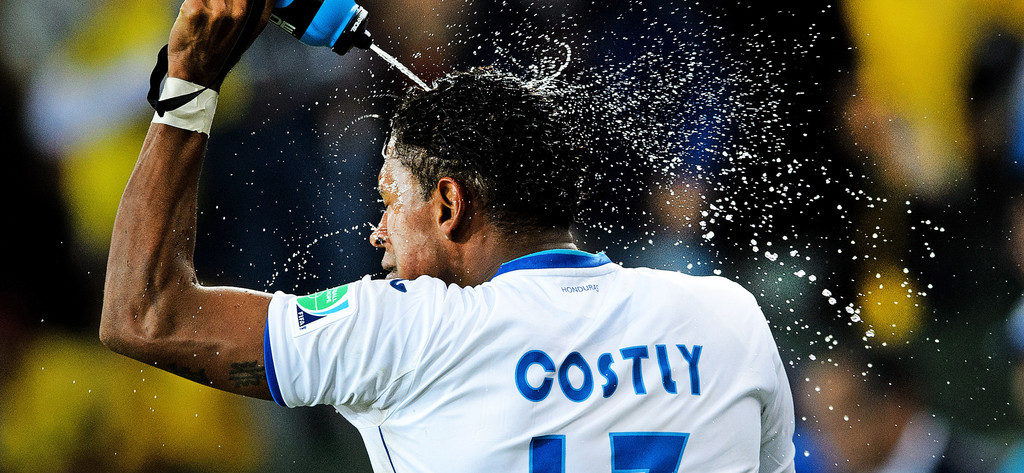 Para FIFA, Carlo Costly es hombre de goles importantes