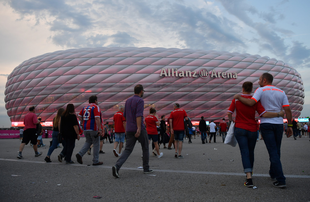 Allianz Arena de Múnich, lleno siempre; Premier League líder en asistencias