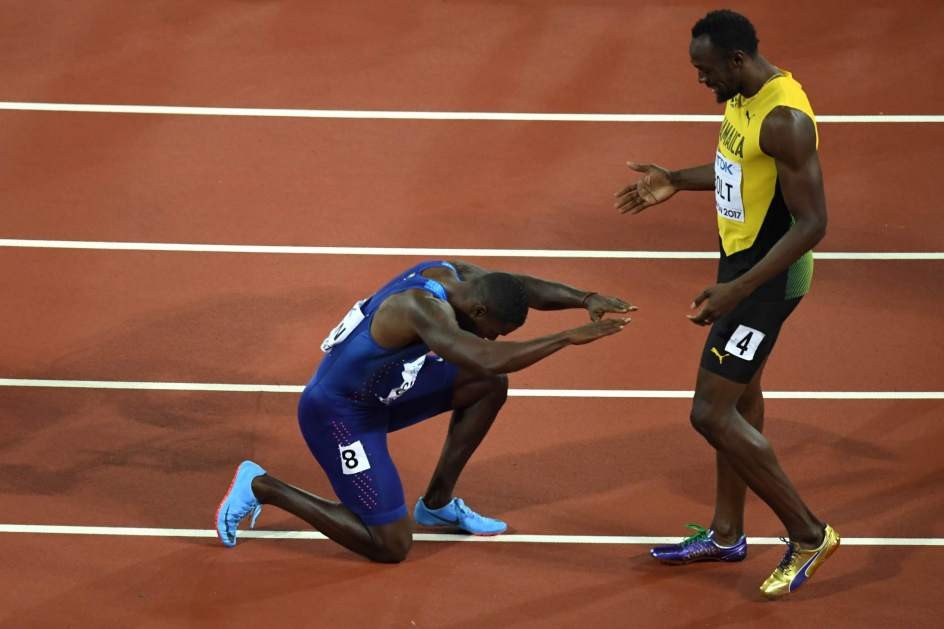 Usain Bolt no pudo con Gatlin que le roba el oro en su despedida