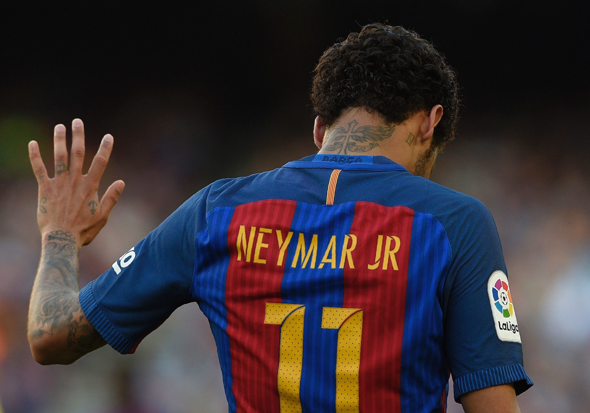 Oficial: Neymar ya no es del FC Barcelona al pagar la cláusula