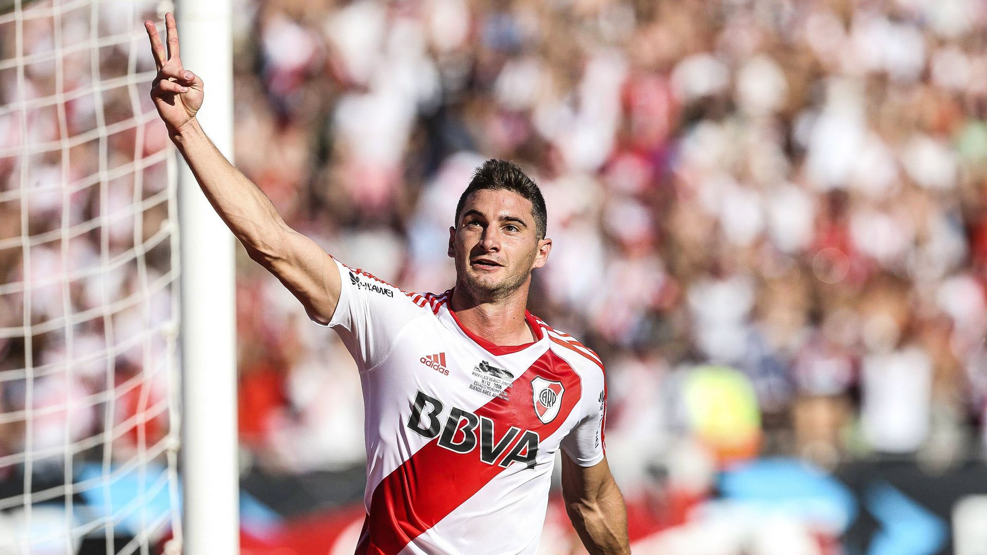 River Plate le declara la guerra al Bayer Leverkusen por Lucas Alario