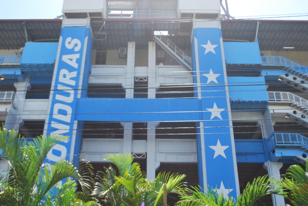 Estadio Olímpico Metropolitano listo para la gran cita de Honduras