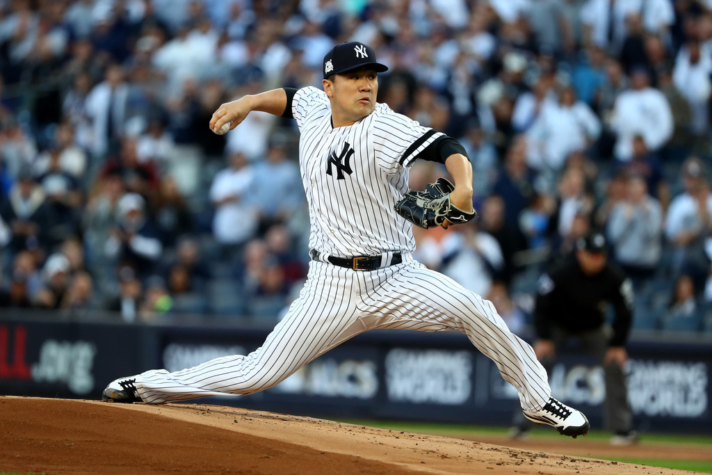 El samurái Tanaka, pone a los Yankees a un paso de la Serie Mundial