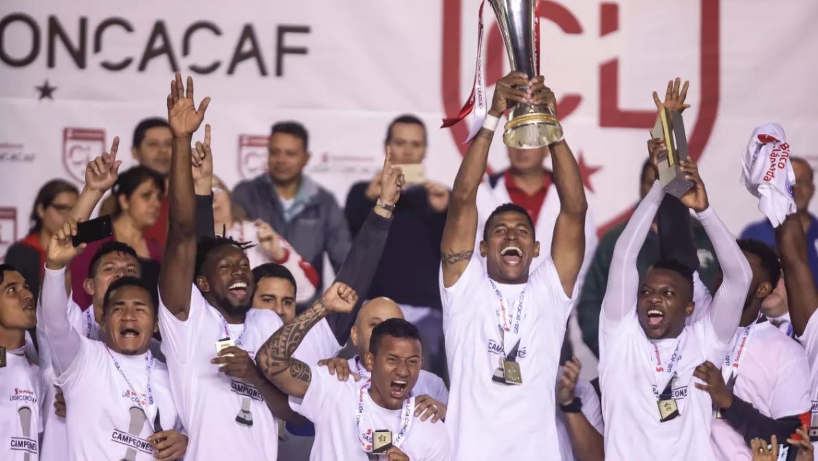 Olimpia se corona campeón de la Concacaf League y barre con los premios