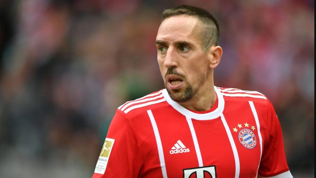 Franck Ribéry será baja en el FC Bayern Múnich varias semanas