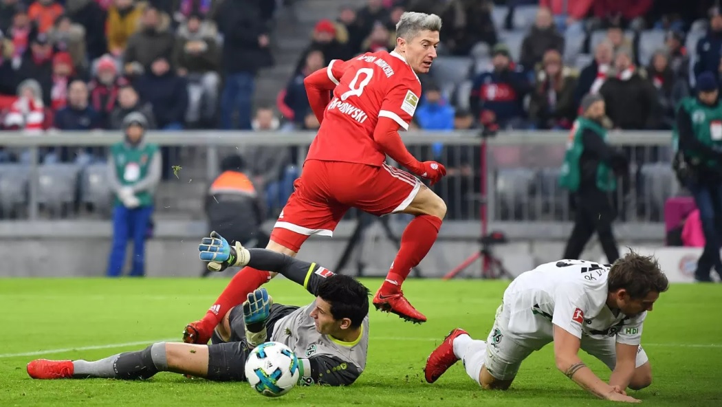 El Bayern vence al Hannover; Leipzig goleado por el Hoffenheim
