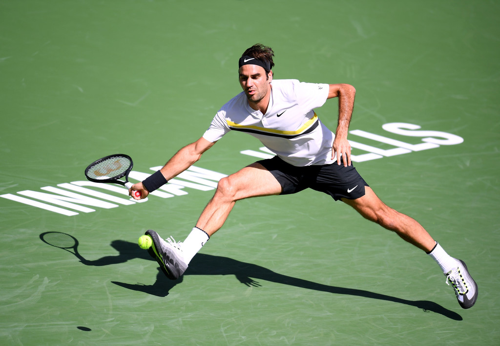 Roger Federer intratable en Indian Wells; Venus despacha a Serena