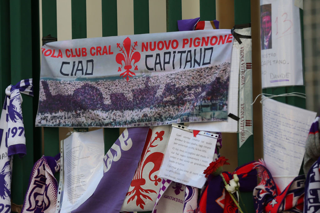Fiorentina le dice Ciao Capitano y por siempre nuestro Davide Astori