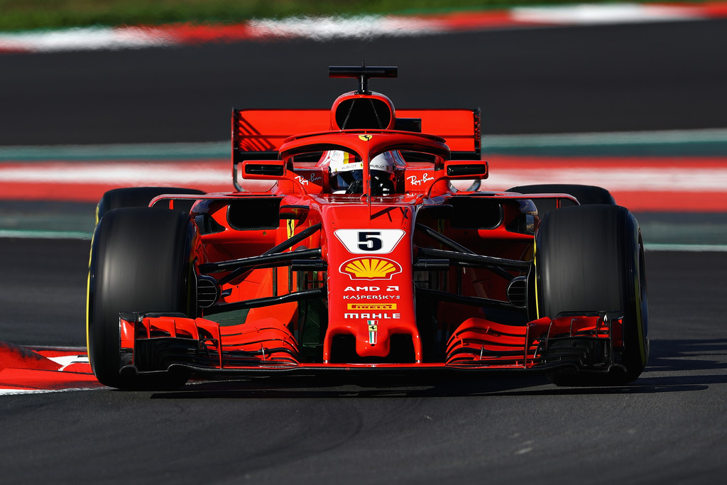 Vettel, el mas rápido en el quinto día de ensayos en Barcelona
