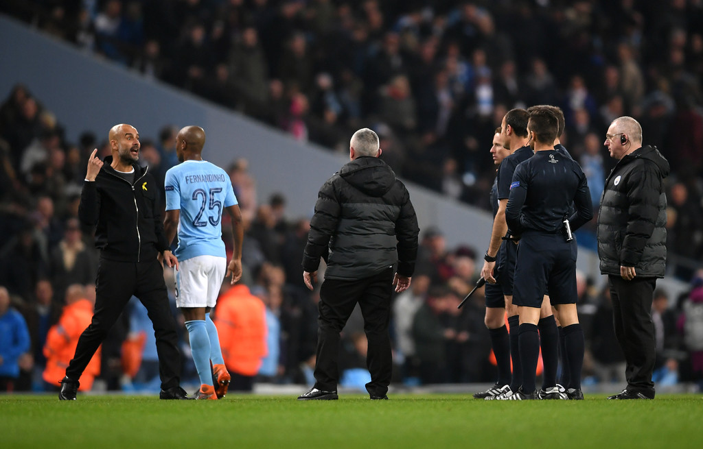 Guardiola: "Le dije al árbitro que era gol, por eso me expulsó"