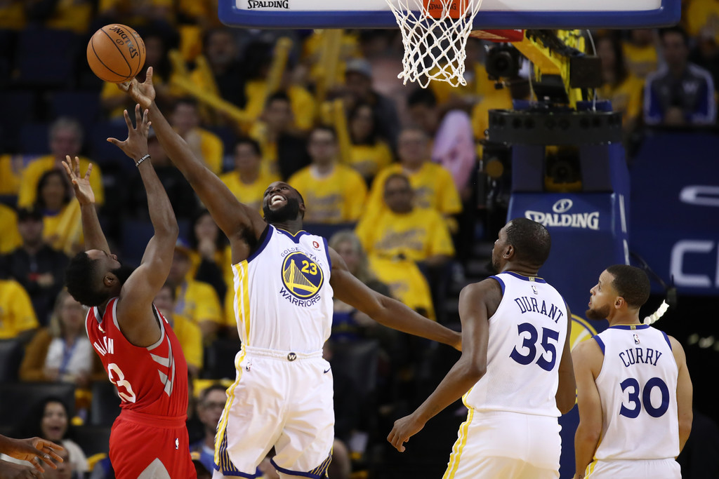 Curry y Durant lideran a los Warriors para vencer a los Rockets