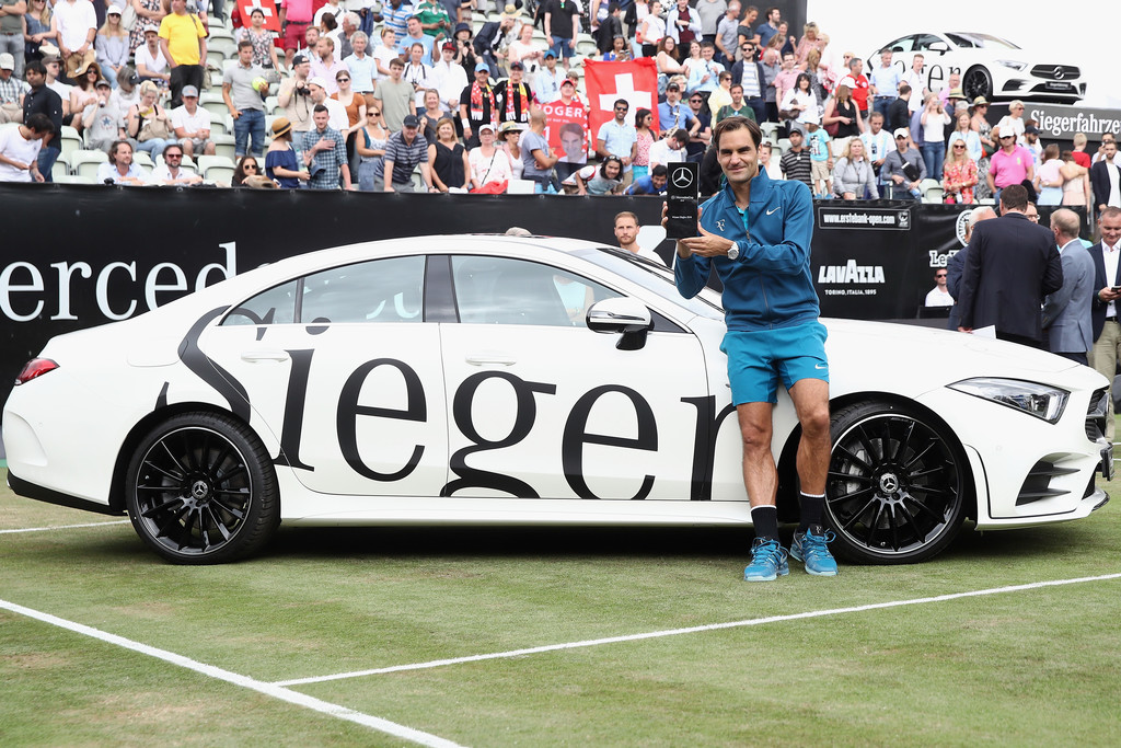 Federer, número 1 mundial, consigue su título 98 ATP en Stuttgart