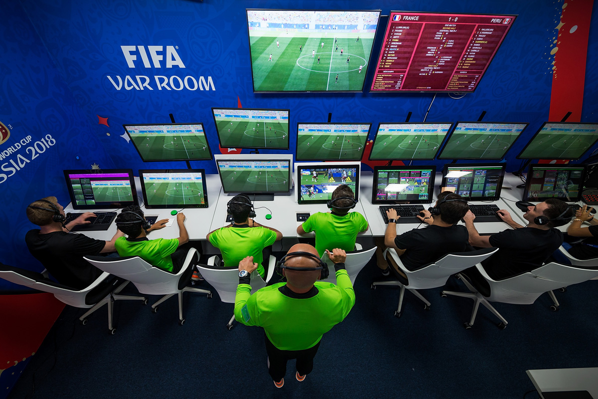335 veces se usó el VAR en la primera fase de Rusia según la FIFA
