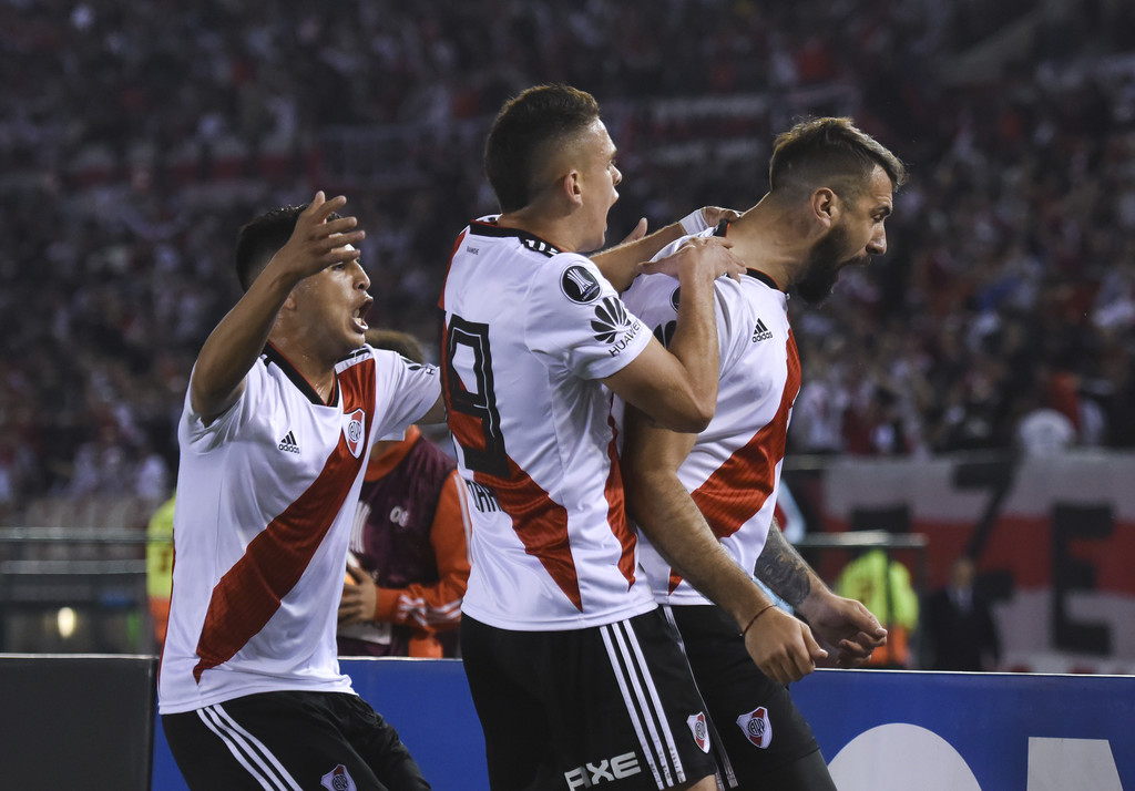 River Plate triunfa ante Racing de Avellaneda y clasifica a cuartos de Libertadores