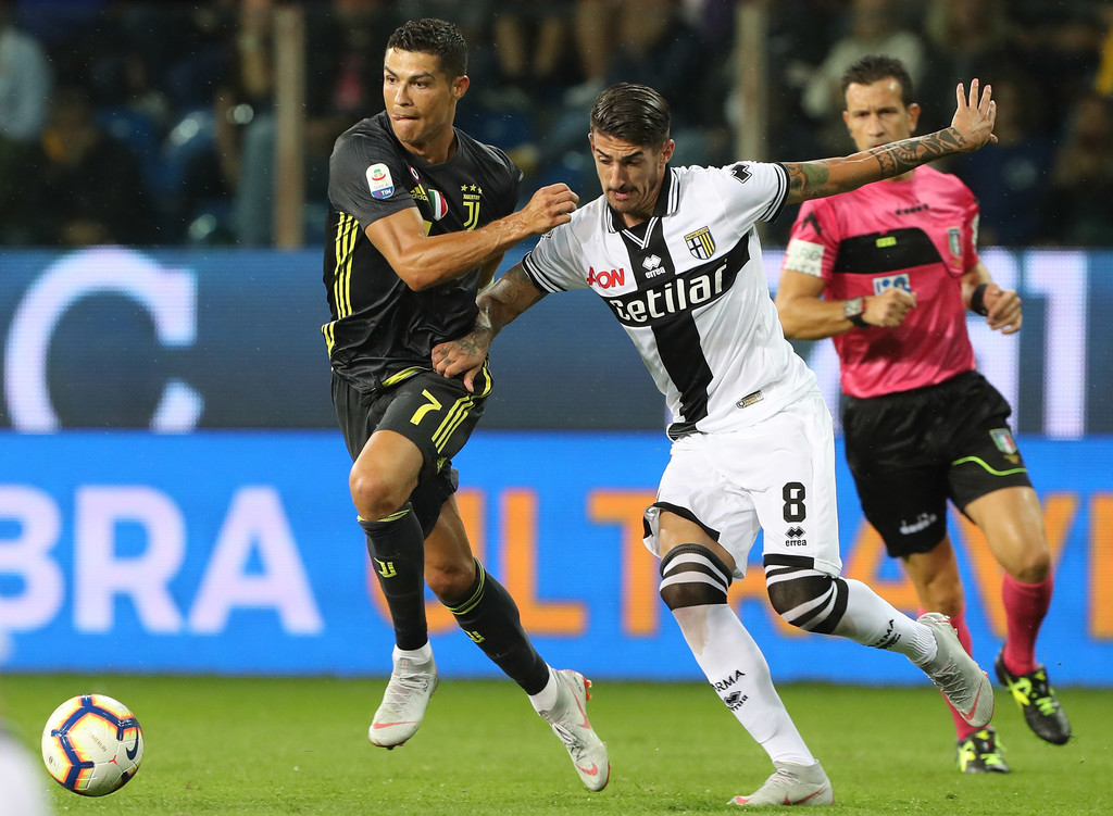 Juventus, sin gol de Cristiano, vence al Parma y sigue imparable