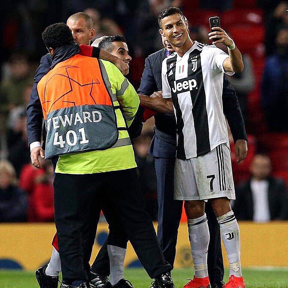 El gesto de crack de Cristiano Ronaldo que le da la vuelta al mundo