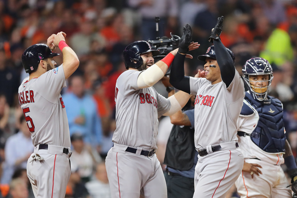 Boston se mete a la Serie Mundial de Béisbol y espera rival