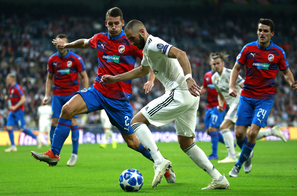 Real Madrid logra un gris triunfo sobre el Plzen y deja mas dudas