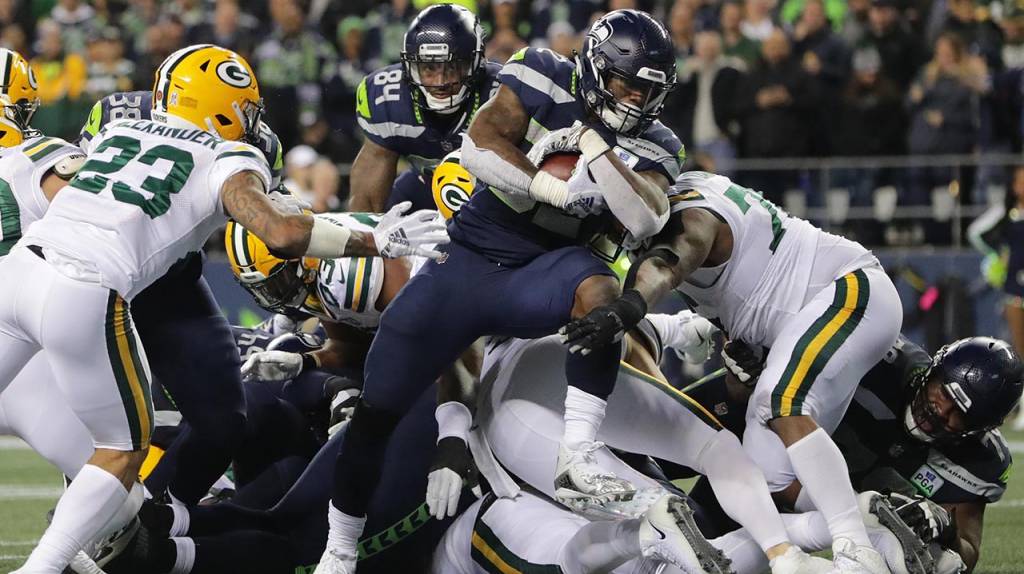 NFL: Seahawks y Packers regalaron un duelo de poder a poder