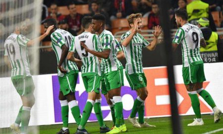 Betis también se metió entre los mejores 32 de la UEL. Foto AFP