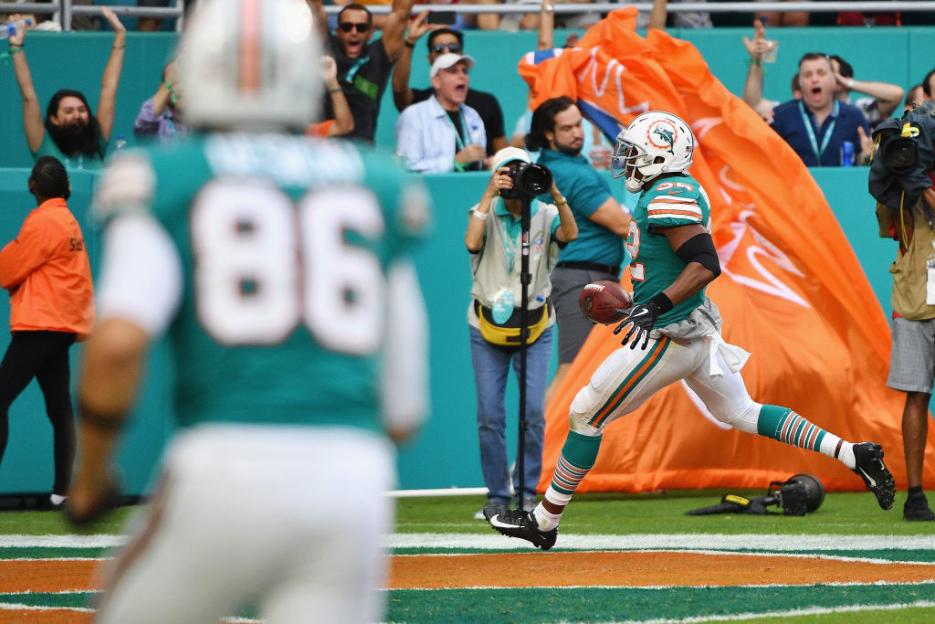 NFL al día: Dolphins arruinan celebración histórica de los Patriotas