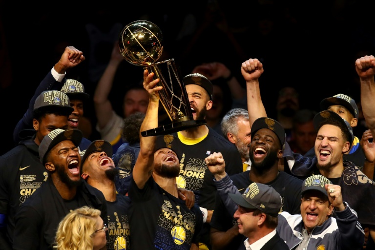 Warriors reciben premio "Sportsperson of the Year" de Sports Illustrated