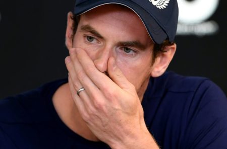 Andy Murray se emociona durante una conferencia de prensa